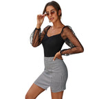 Jupe courte fendue taille haute