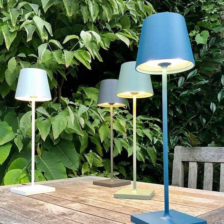 Lampe LED de table étanche compatible Alexa – design minimaliste & commande vocale