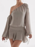 Robe mousseline à l'épaule dénudée