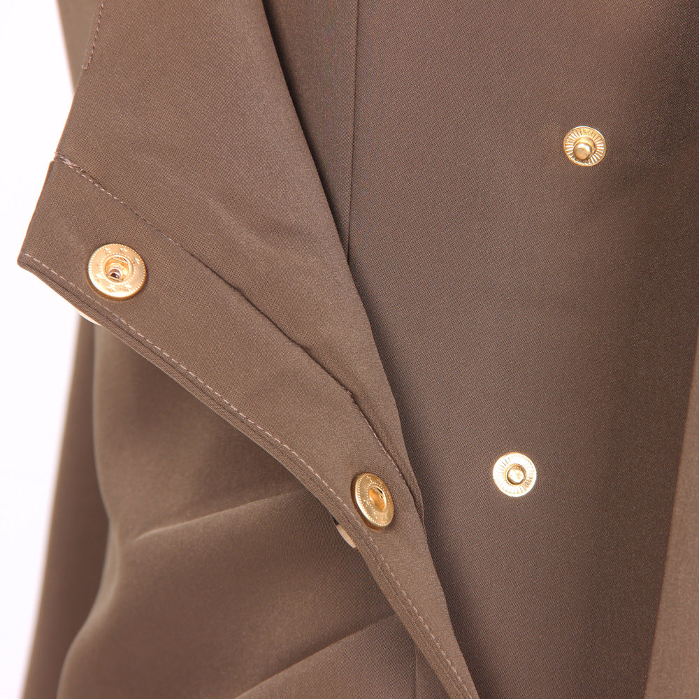Robe fourreau élégante couleur caramel — Minimaliste et affinante