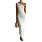 Robe longue satin drapée épaules nues
