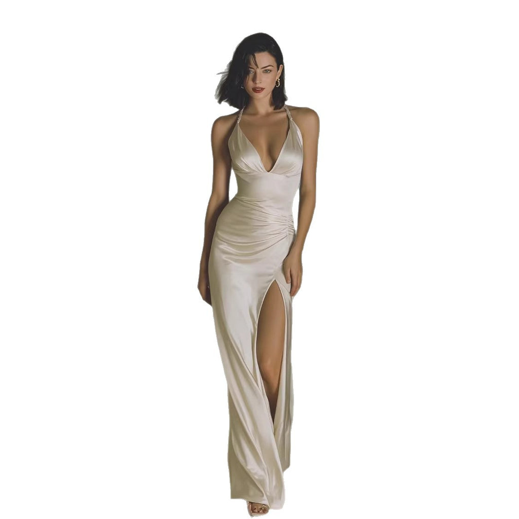 Robe longue satinée élégante — Ceinture noeuds et fente