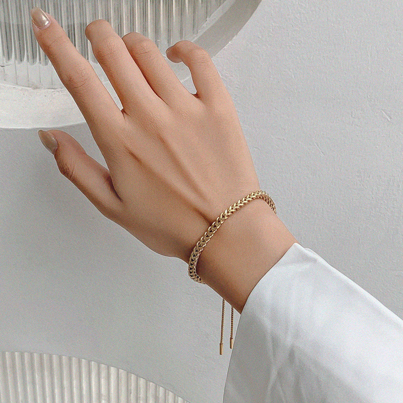 Bracelet tressé en acier titane réglable
