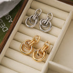 Circle-shaped earrings