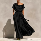 Robe mi-longue plissée taille marquée manches courtes