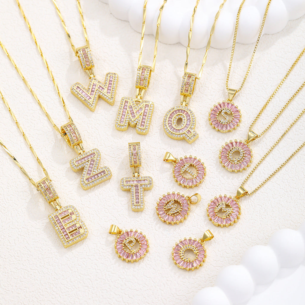 Collier pendentif lettre de l'alphabet