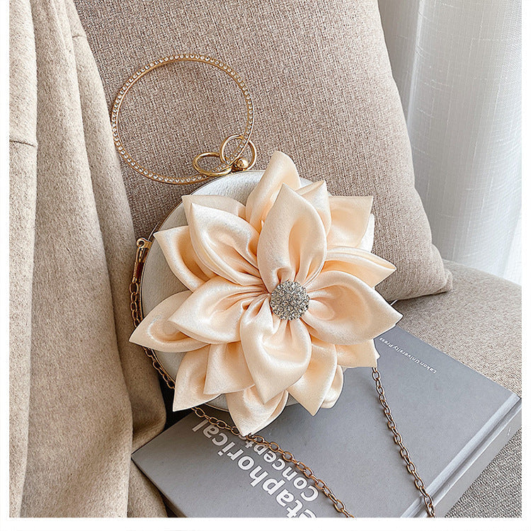 Sac à main bandoulière en diamant motif fleur - Chic&Shines