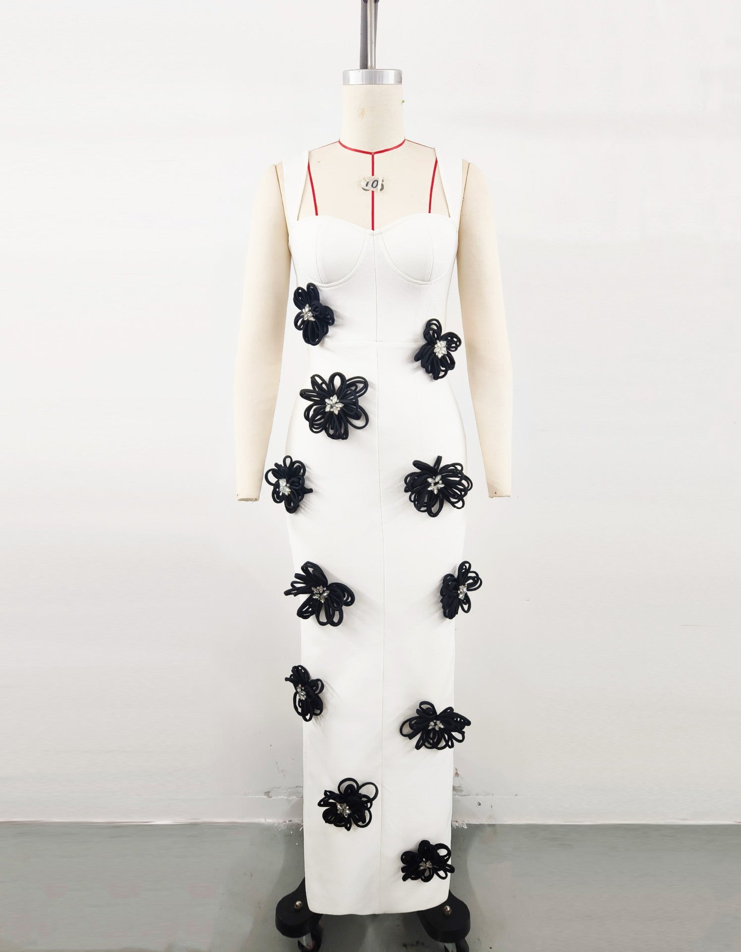 Robe de soirée fleurs blanc élégant