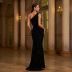 Robe longue fourreau fendue à une épaule