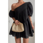 Robe Epaule Diagonale Manches Courtes Bouffantes - Chic&Shines