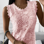 Robe en dentelle rose pour femme, motif floral, sans manches, élégante et chic, idéale pour soirées et événements spéciaux.