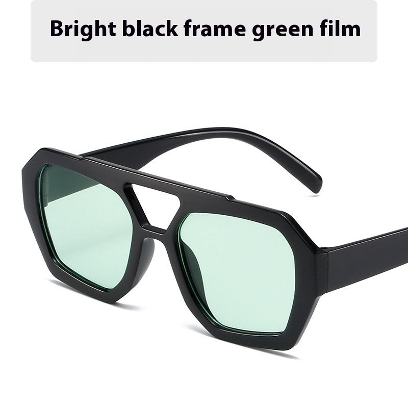 Lunette de soleil carrée - Chic&Shines
