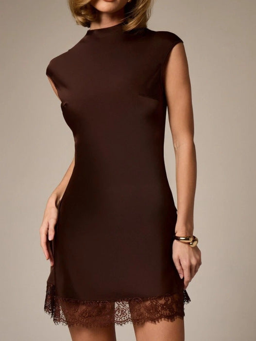 Mini-robe de soirée à taille haute — Élégance minimaliste