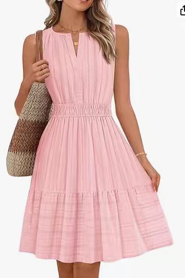 Bohemian pleated linen dress, round neck, fitted waist