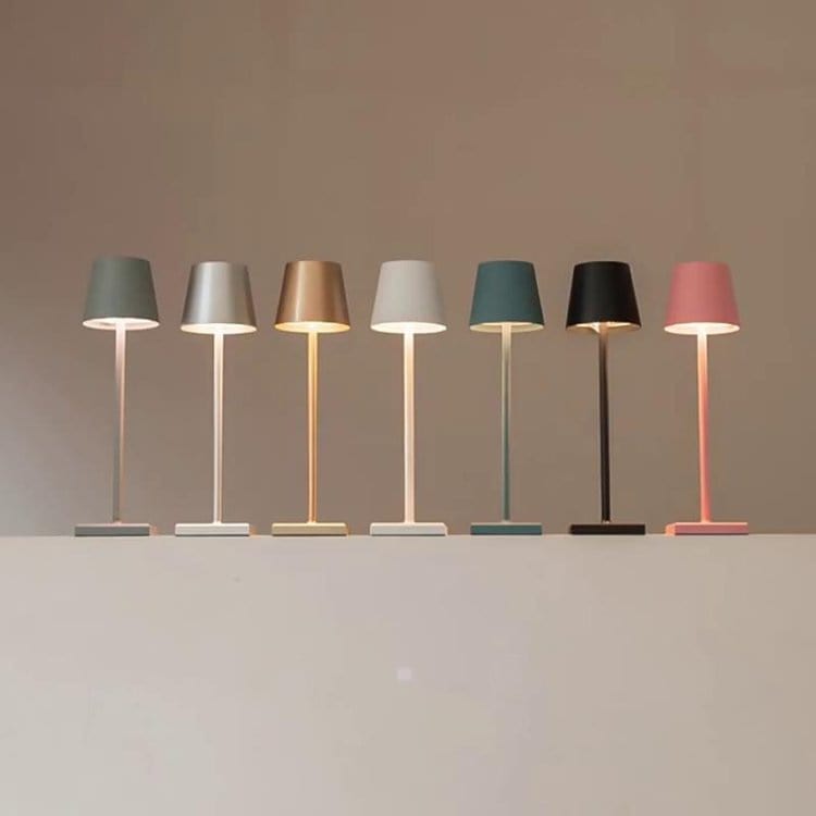 Lampe LED de table étanche compatible Alexa – design minimaliste & commande vocale