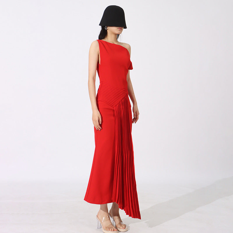 Robe longue plissée taille haute — Élégance intemporelle