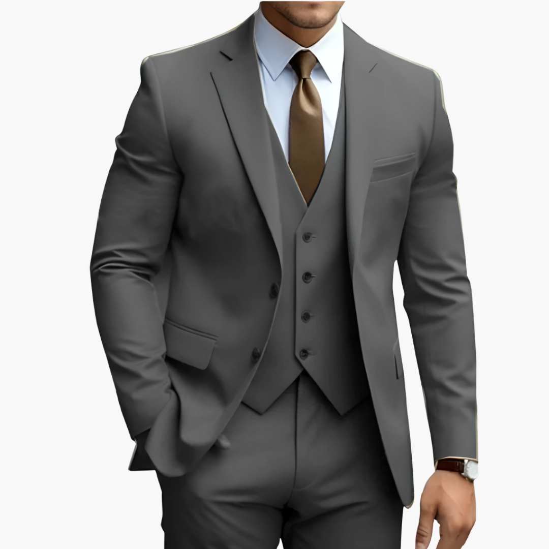 Costume homme élégant avec veste, gilet et pantalon