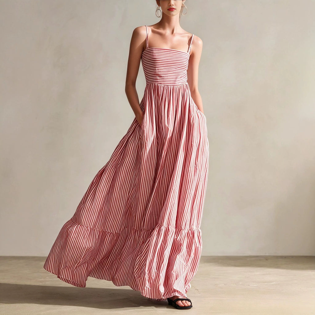Robe longue rayée à fines bretelles