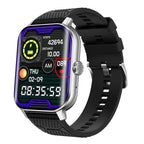 Montre connectée noire avec écran tactile affichant l'heure, le nombre de pas, la distance, et le rythme cardiaque. Accessoire fitness moderne.