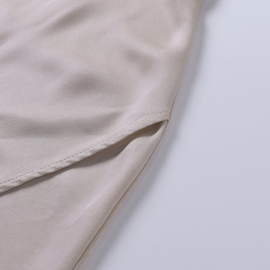 Maxi-robe en satin avec bretelles spaghetti | Sensuelle et élégante | Style féminin