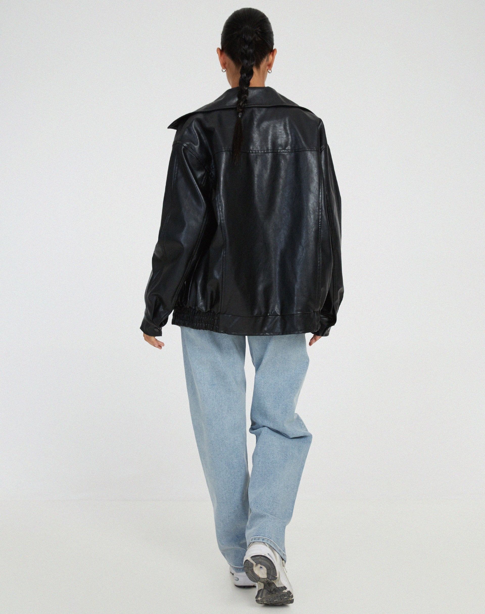 Stylish oversized leather jacket - Comfortable and trendy for everyday wear