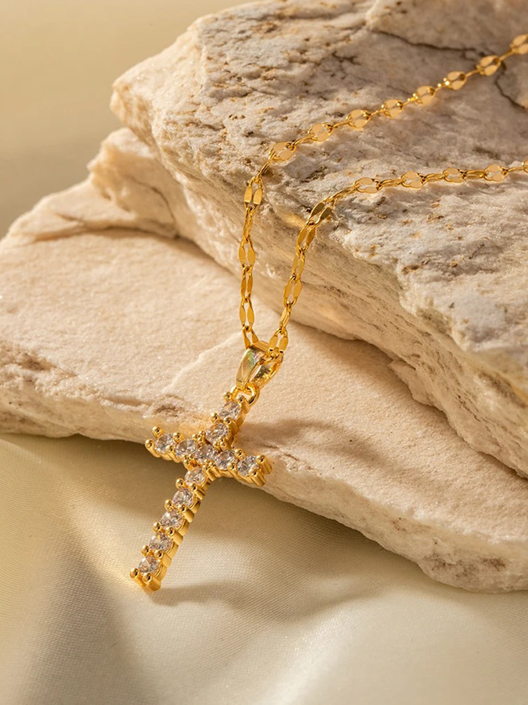 Collier croix en zirconium de Noé or