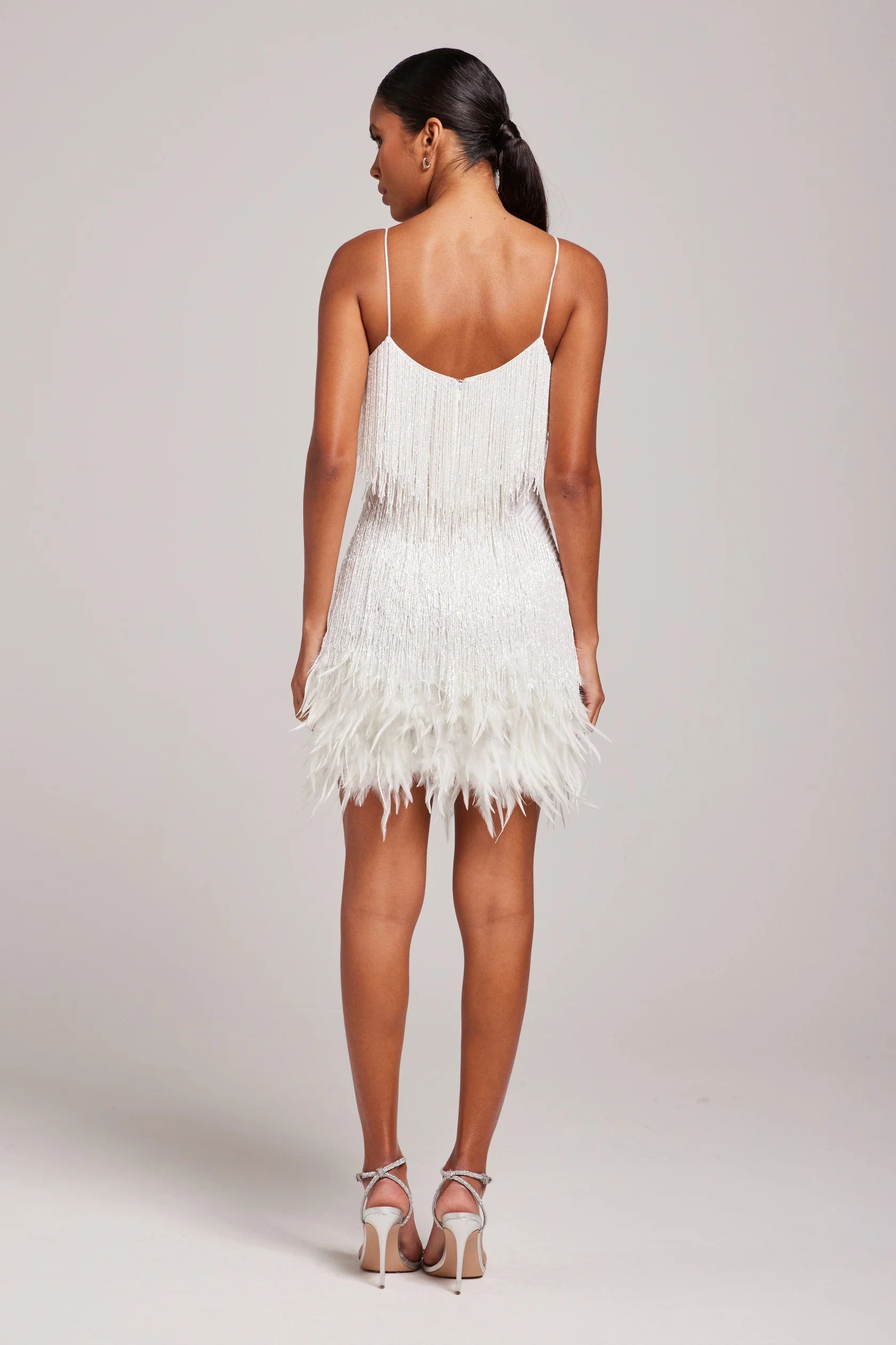 Robe de cocktail pour femme avec franges de plumes