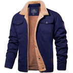 Veste homme bleu marine doublée en polaire beige, col en fourrure, manches longues, poches poitrine, style décontracté et chaud pour hiver.