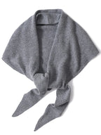 Elegant 100% wool triangular scarf - Warm and stylish for autumn and winter
