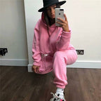 Solid-colored tracksuit with pants and hooded sweatshirt