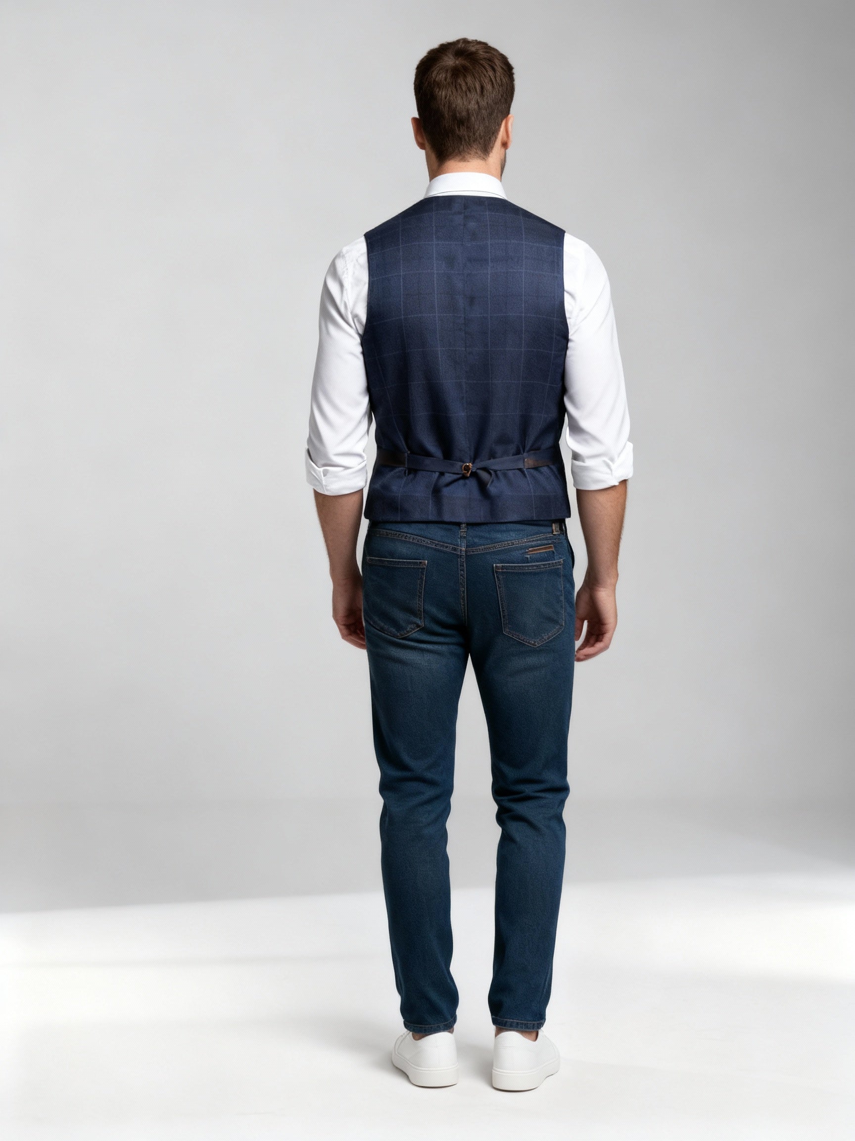 Gilet de costume homme élégant coupe classique pour tenue formelle et bureau
