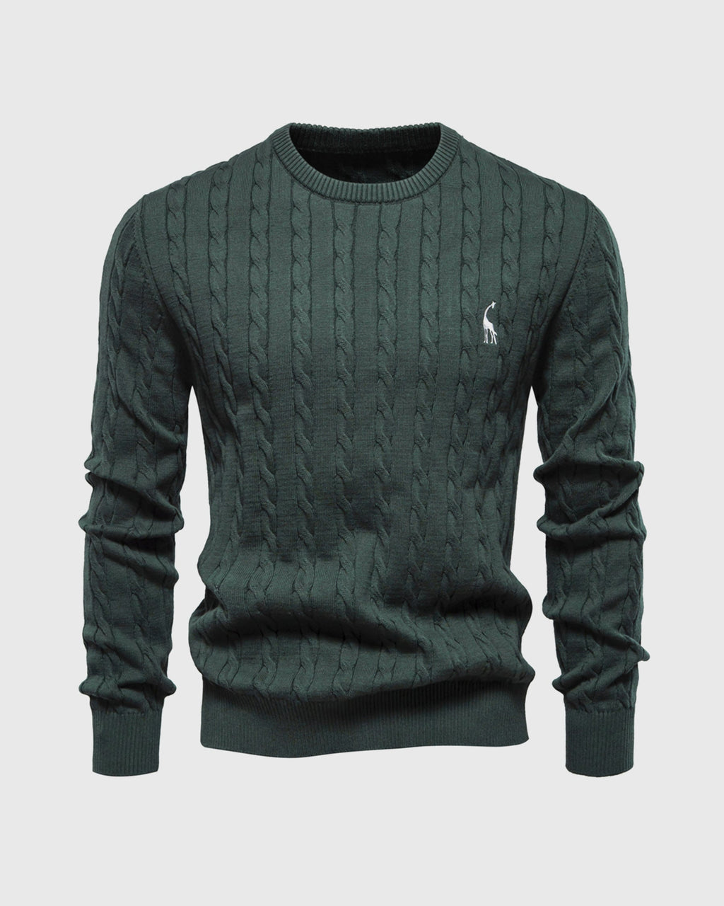 Pull vert foncé en maille torsadée avec logo brodé, col rond, manches longues. Mode homme élégante, tendance automne-hiver, style décontracté.