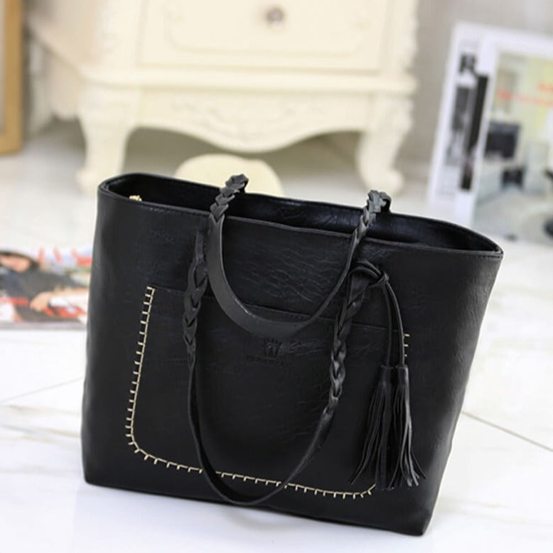 Women's leather shoulder bag
