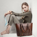 Women's leather shoulder bag