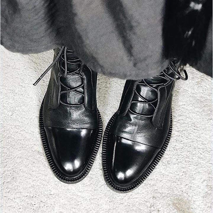 Bottines en cuir à lacets pour femmes