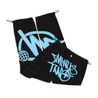 Pantalon noir avec motifs graphiques bleus, style streetwear, cordons de serrage, design moderne, idéal pour mode urbaine et tendance.