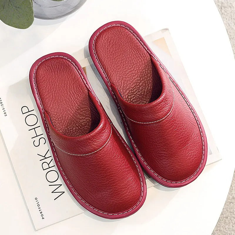 Comfortable Vegan Leather Slippers | Elegant and Ergonomic Design for Everyone