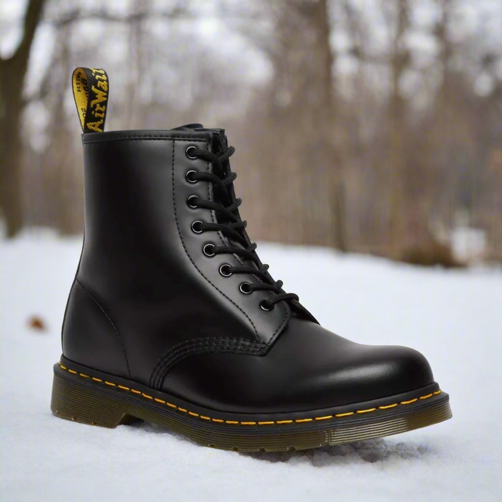 Modern Lace-Up Boots for Women - Comfortable and Versatile Design