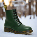 Modern Lace-Up Boots for Women - Comfortable and Versatile Design