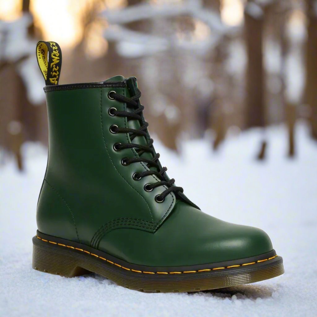 Modern Lace-Up Boots for Women - Comfortable and Versatile Design