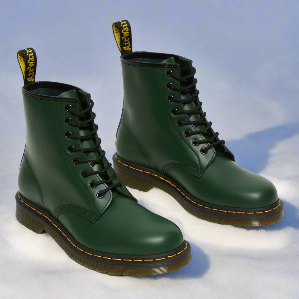 Modern Lace-Up Boots for Women - Comfortable and Versatile Design