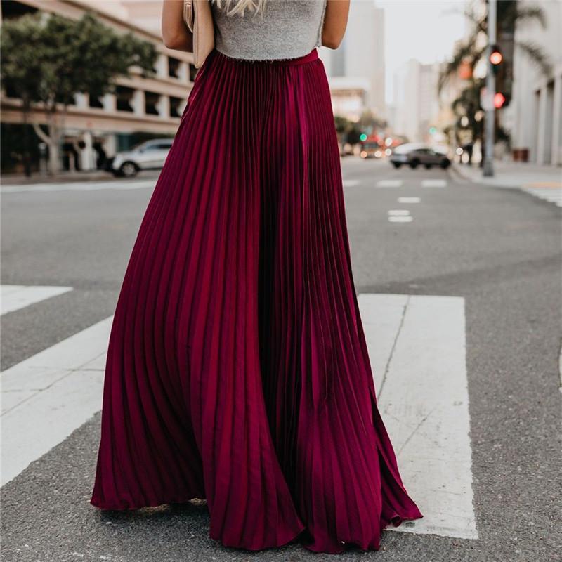 Jupe longue plissée couleur unie
