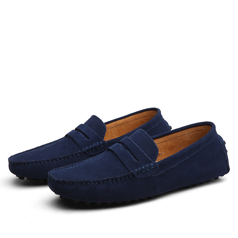Mocassins en daim bleu marine pour hommes, élégants et confortables, avec semelle antidérapante. Chaussures décontractées idéales pour toutes occasions.