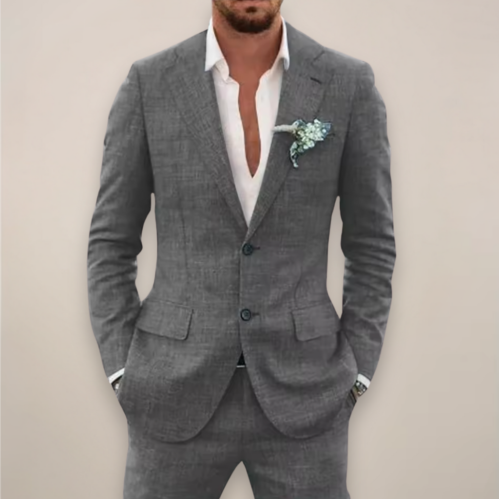 Men's two-piece single-breasted suit