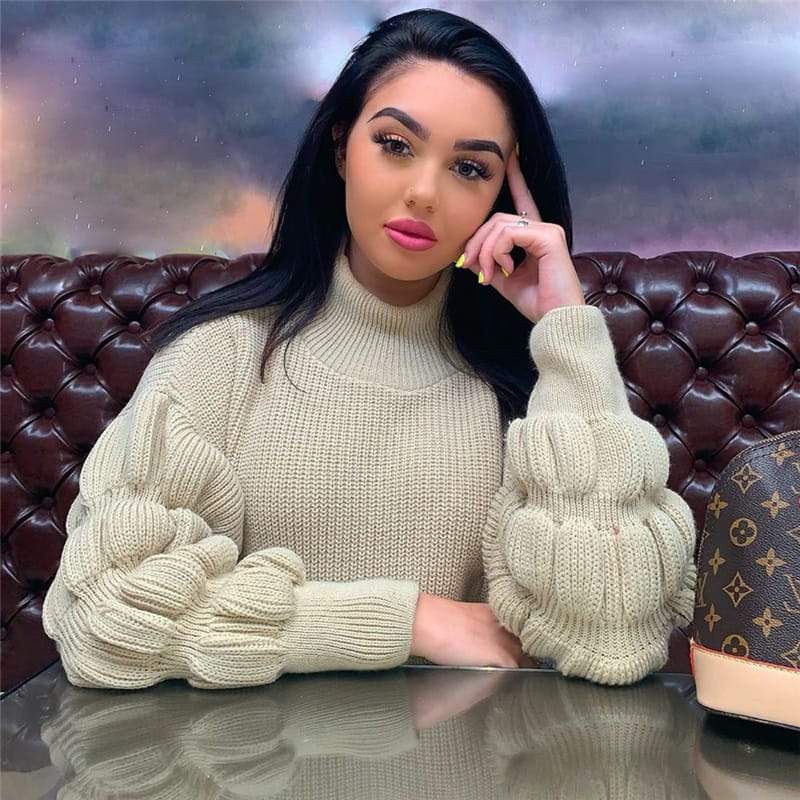 Pull col montant manches bouffantes