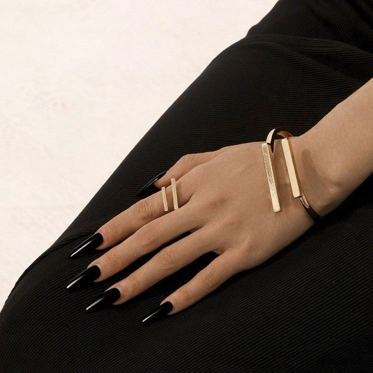 Adjustable metal bracelet and ring jewelry set