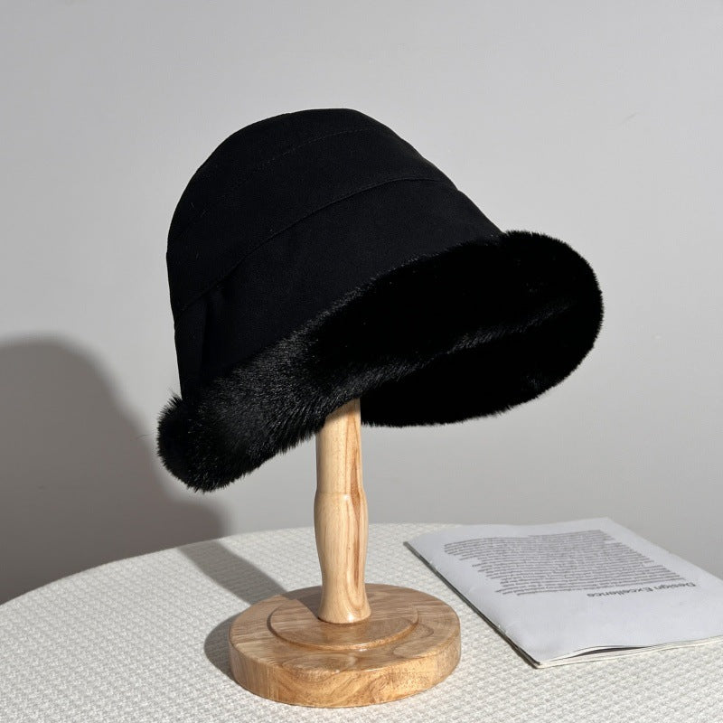 Women's Cozy and Stylish Fur Beanie