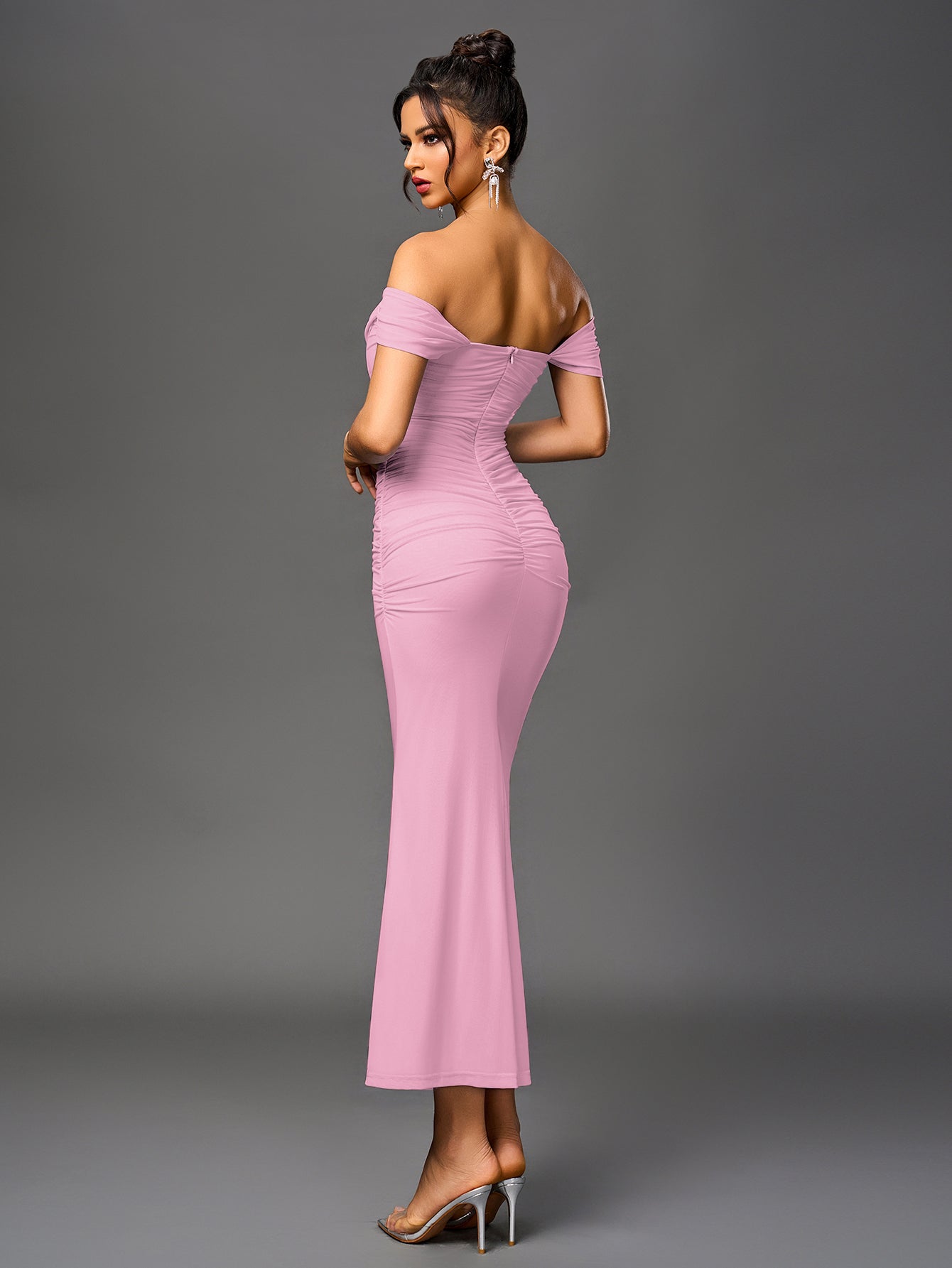 Robe longue moulante à épaules dénudées – Fronces et ourlet sirène | Robe de soirée extensible