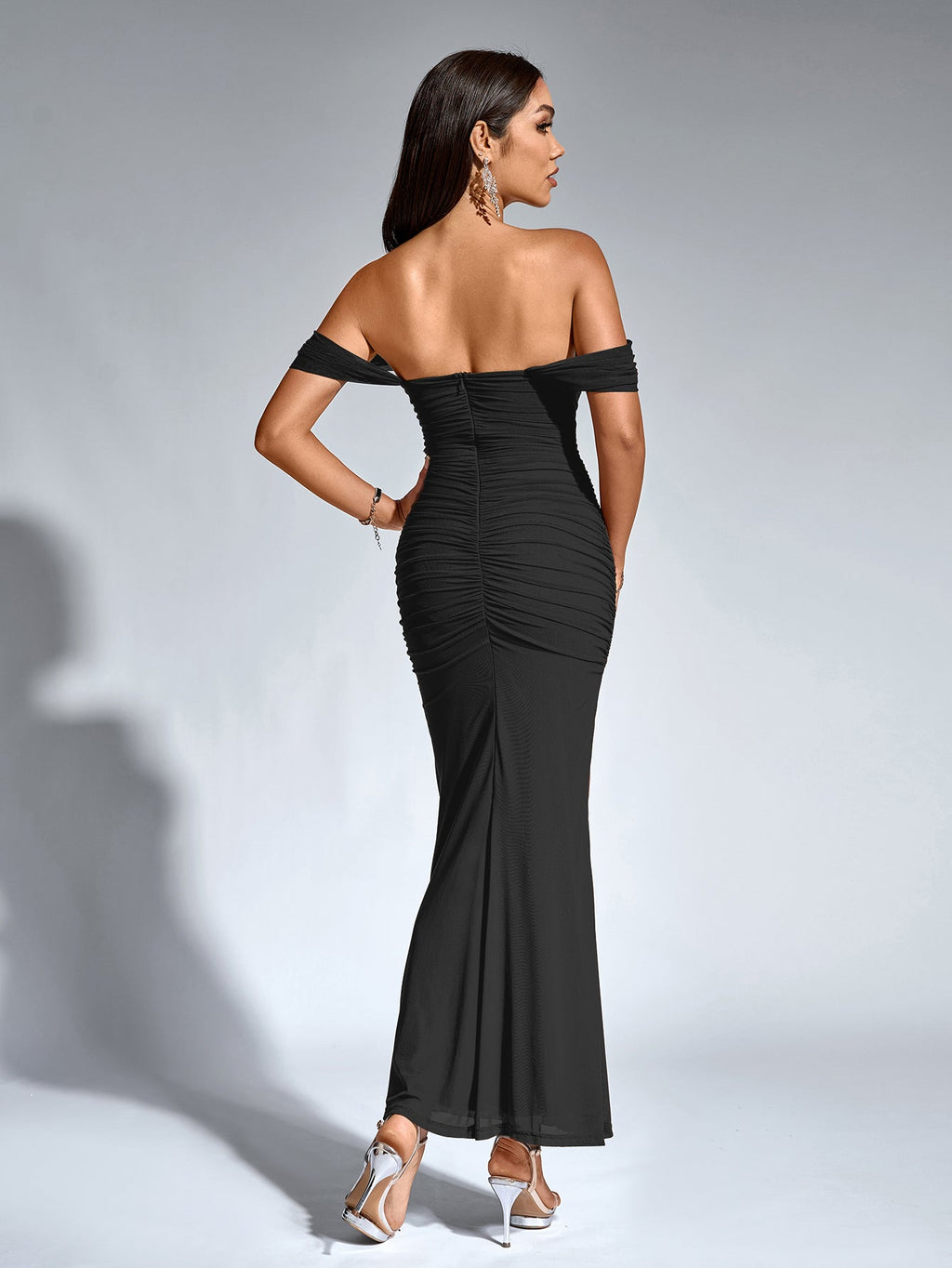 Robe longue moulante à épaules dénudées – Fronces et ourlet sirène | Robe de soirée extensible