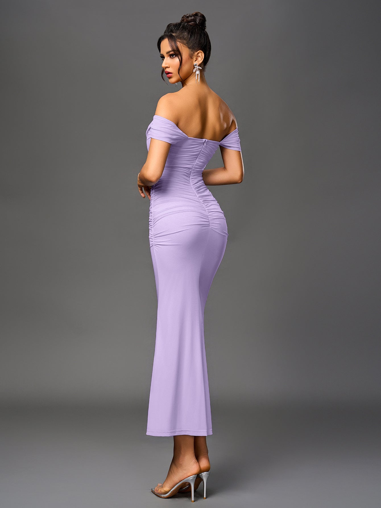 Robe longue moulante à épaules dénudées – Fronces et ourlet sirène | Robe de soirée extensible